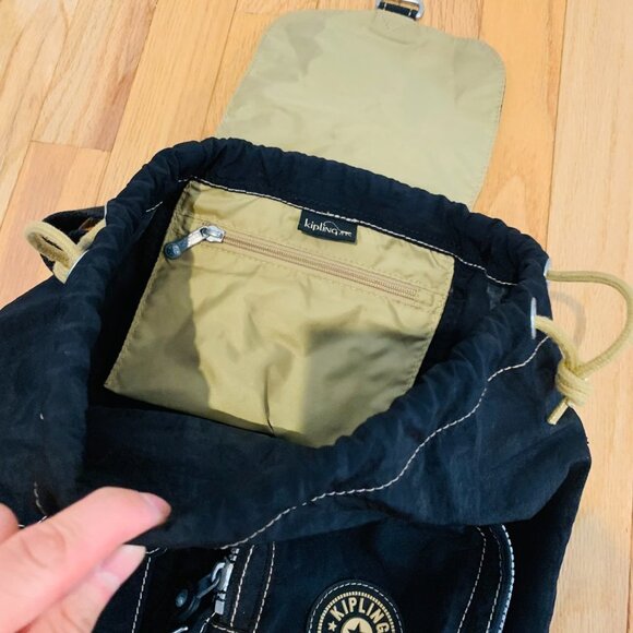 Vintage Kipling Backpack - Picture 5 of 10